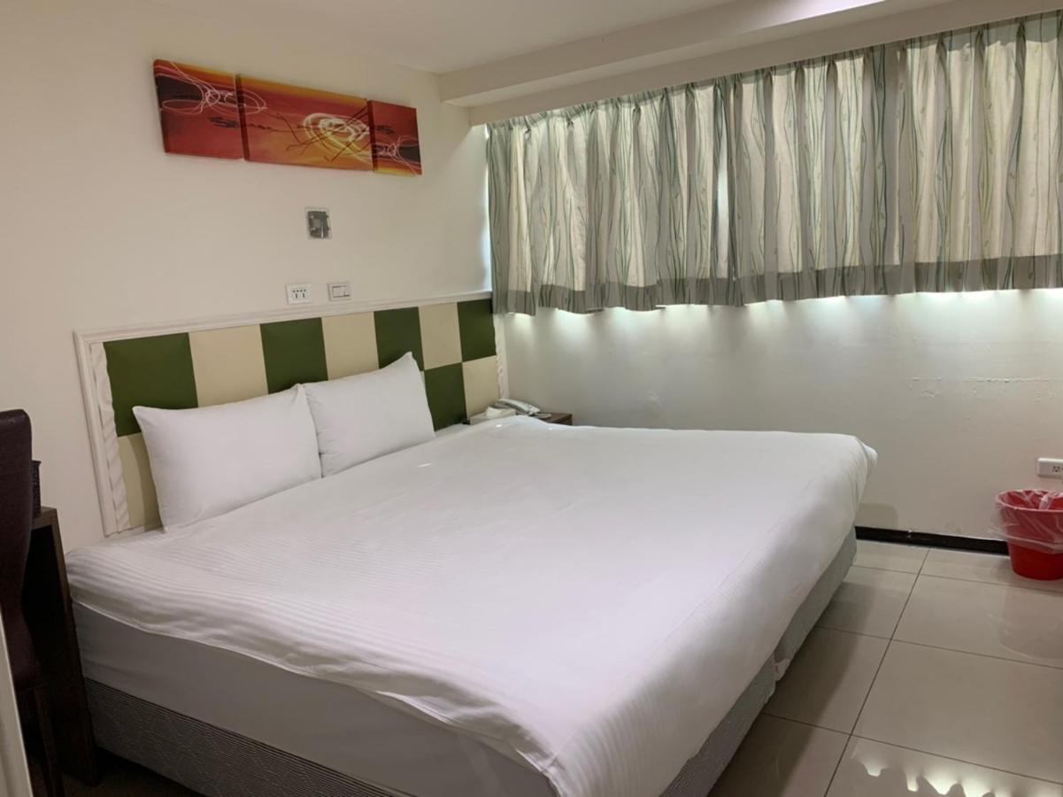 อี้ เตียน หยวน โฮเต็ล Hotel จงลี่ ภายนอก รูปภาพ